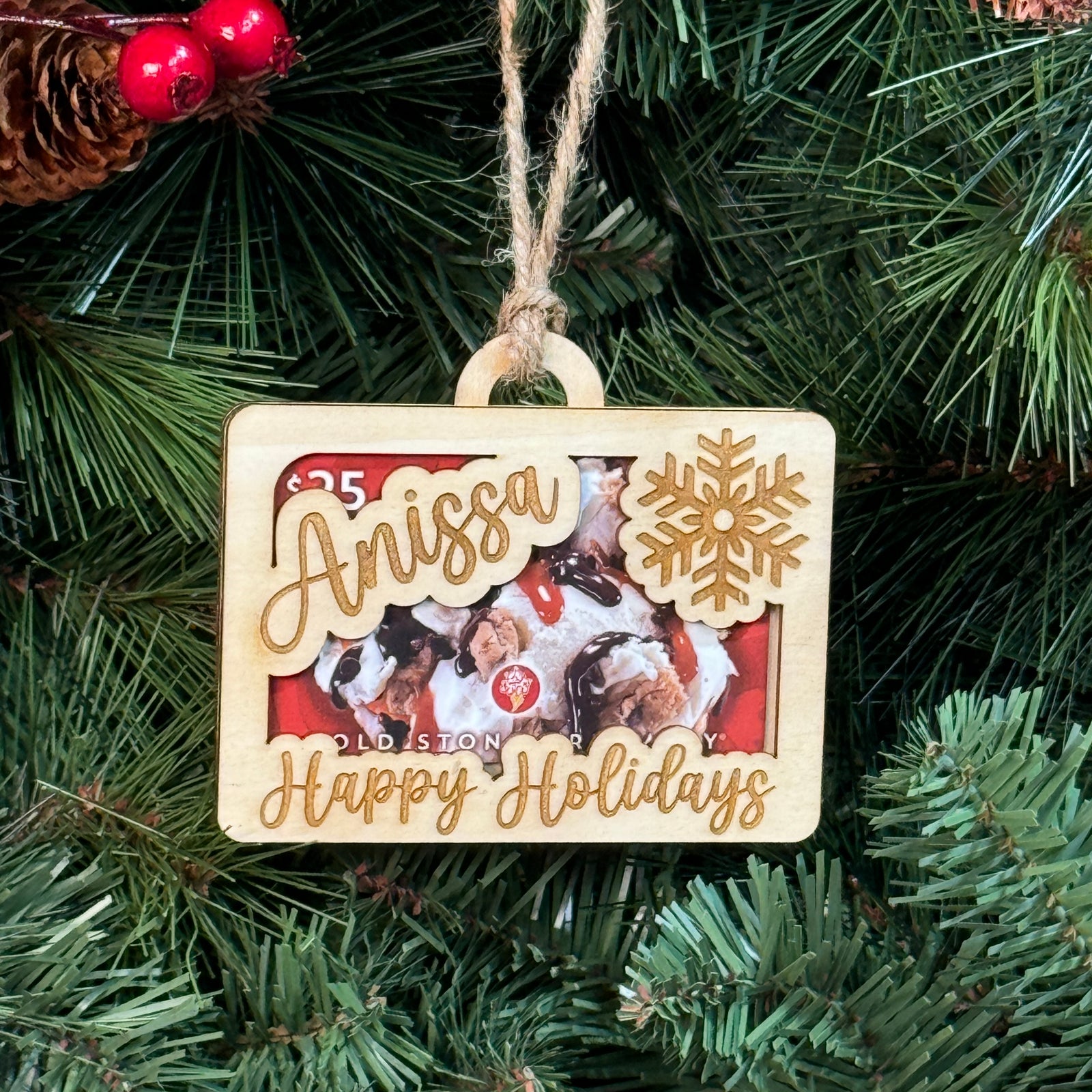 Gift Card Holder Christmas Ornament in a variety of designs, perfect for presenting gift cards in a festive and memorable way. Ideal for the holiday season, these ornaments add a personal touch to your gift-giving and can be customized to match your Christmas decor.