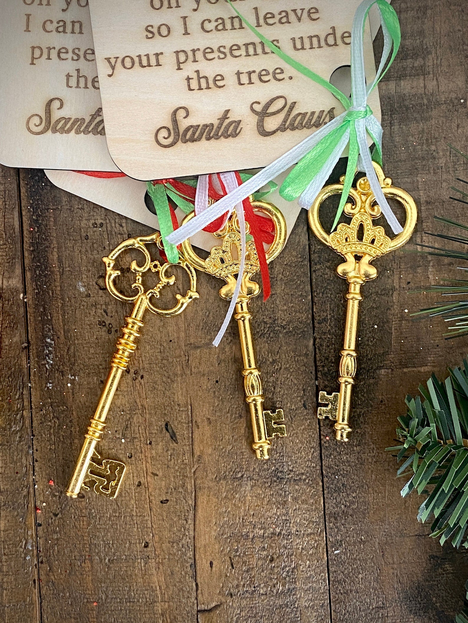 Santa's Magic Key Door Hanger